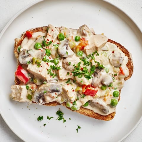 Chicken à la King Toast