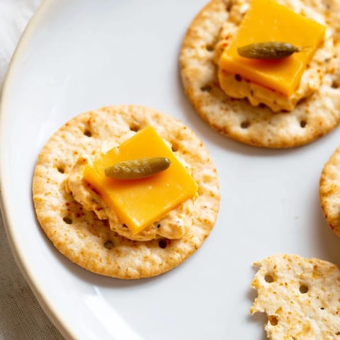 Santas Belt Crackers Dip